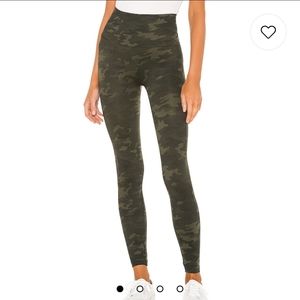 Spanx Look At Me Now Seamless Legging in Green Camo